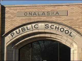 onalaska_high_school